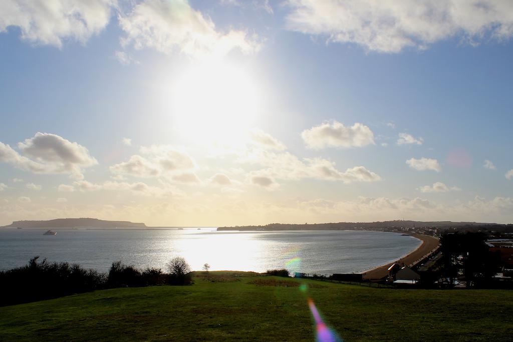 The Mayfair Weymouth Bagian luar foto